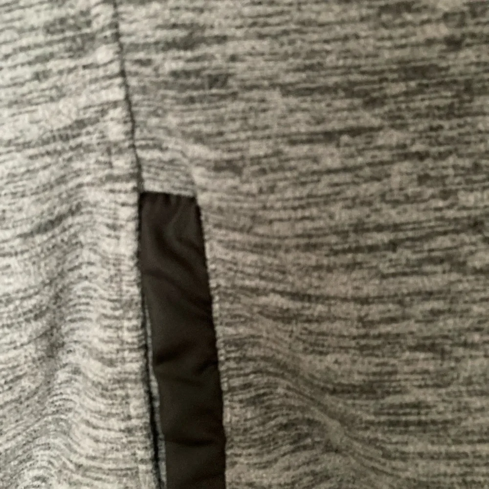 Snozu Platinum Collection Gray Vest - Picture 3 of 15